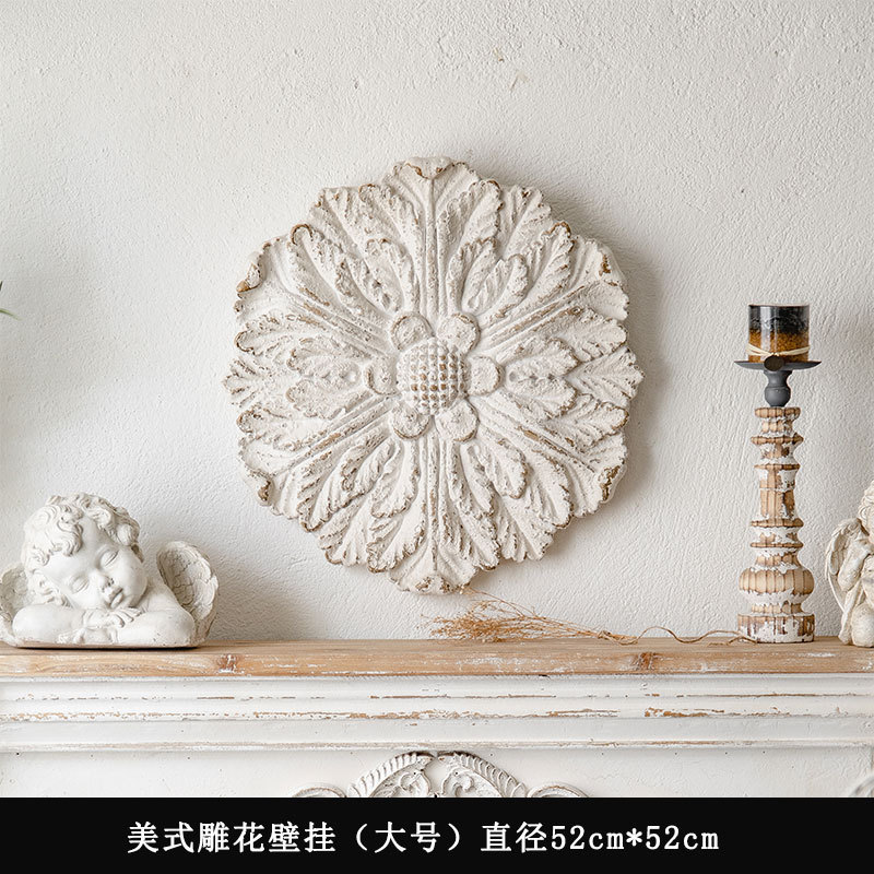 Table sculptée A127