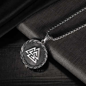 Hip Hop Amulet Perak Norse <span class=keywords><strong>Viking</strong></span> Retro Segitiga Rune Segitiga Liontin Kalung Pria Perhiasan - Product Image 2