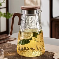 Nouvelle carafe à eau en verre résistante à la chaleur de 1850 ml avec poignée en bois et couvercle sans BPA, design moderne