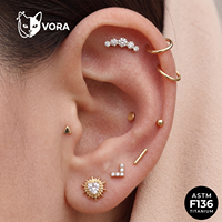 Bijoux de corps de qualité supérieure en titane G23, plaqué or 18K PVD, piercing labret à tige plate sans filetage, clous d'oreille à poussoir, directement de l'usine