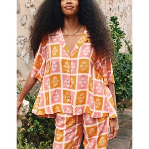 ENYA Summer Woman Custom Printed Rayon Lounge <strong>Set</strong> Leisurewear Day Night Pajamas <strong>Set</strong> Hotel Guest <strong>Bedding</strong> Satin <strong>Silk</strong> 2 PCS <strong>Set</strong> - Product Image 2