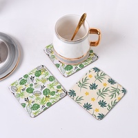 Vente en gros de sets de table en panneau dur lavable et imperméable à l'eau imprimés UV personnalisés sets de table en liège pour table à manger
