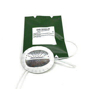 Protection oculaire portable en aluminium de 75 mm x 60 mm avec trous pour une utilisation d'urgence en extérieur - Product Image 1