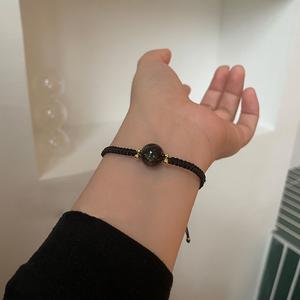 Pulsera ajustable hecha a mano <span class=keywords><strong>para</strong></span> hombre y mujer, brazalete con cuentas de cristal de fresa y piedra de obsidiana Artificial, trenzada de cuerda de amistad, regalo - Product Image 4