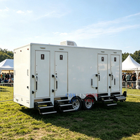 Remorque de toilettes mobiles à 4 postes, spacieuse, conforme aux normes DOT, aux normes américaines, remorque de toilettes de luxe portable à vendre