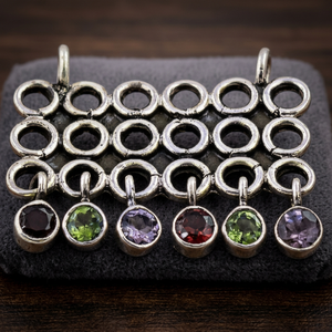 Art Palace - Elegante Colgante de Plata con Múltiples Piedras, Nuevos Colgantes y Dijes Finos - Product Image 1