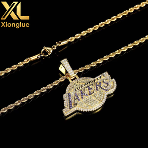 Colgante Personalizado de Equipo con Baño de Oro 18k, Estilo Hiphop Bling Iced Out 5A CZ, Venta al por Mayor - Product Image 5