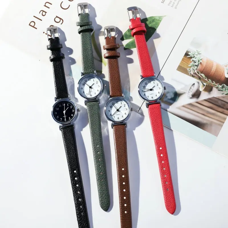 Ladies Digital Watch Fashion Simple Retro Small Round Leather Belt Woman Wrist Watch for women