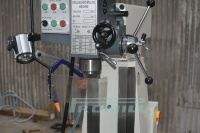 Fraiseuse verticale à genou Promill facile à utiliser ZX7550C, haute précision, multifonctionnelle, manuelle, haute sécurité, pour le fraisage des métaux
