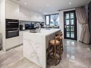 बाहरी घर के लिए <span class=keywords><strong>2026</strong></span> ग्राफिक आधुनिक डिजाइन हल्के फायरप्रूफ प्रीफैब्रिकेटेड स्टील संरचनाएं - Product Image 4