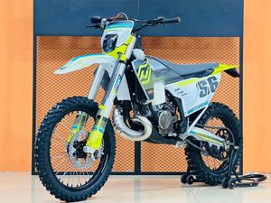 Hengjian S6-MT250 PRO Moto tout-terrain monocylindre à deux temps refroidie à l'eau Version haute - Product Image 2