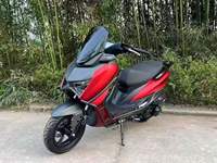 Scooter Maxi Yamaha XMAX Armored Warrior, style non homologué, jamais immatriculé, moteur EFI refroidi par liquide, phare LED complet, ABS