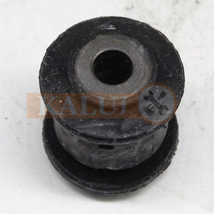 Kaluj Douille de bras de commande avant 5Q0407182 1K0407182 1K0407182A pour <span class=keywords><strong>Audi</strong></span> A3 TT VW Golf Passat Skoda Octavia Seat Leon - Product Image 1