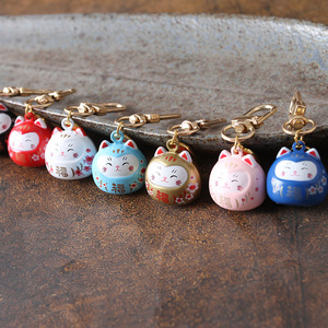 Good Luck Bell Charm Keychain <strong>Wealth</strong> Fortune Cute Feng Shui Japanese Beckoning Cat <strong>Key</strong> Chain Maneki Neko Cat Pendant Keyring