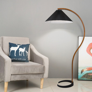 Holz Stehlampe Dekoration Schlafzimmer Lampen für Wohnzimmer Dekor Ästhetische LED Licht Plissee Stoff Lampen schirm Horn Sockel Alle <span class=keywords><strong>Aofa</strong></span> - Product Image 2