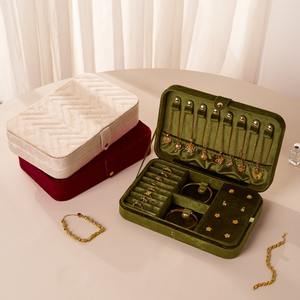 Boîte de rangement à bijoux en velours rétro de grande capacité avec logo personnalisé, étuis de transport rectangulaires de luxe portables - Product Image 2