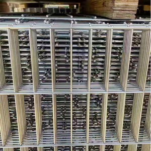 Tôle de treillis soudé en acier inoxydable, simple, largeur 1m, résistante à la corrosion, pour la sécurité industrielle, certifiée ISO, découpe et pliage - Product Image 3
