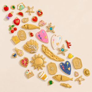Pendentif géométrique classique personnalisé unisexe pour enfants, en acier inoxydable plaqué or 18 carats, breloque de bikini DIY inaltérable, tendance - Product Image 2