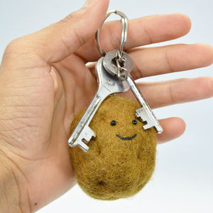 Porte-clés pomme de terre en feutre de laine fait à la main écologique mignon Durable léger couleurs personnalisées sac breloque doux Eco idée cadeau - Product Image 3