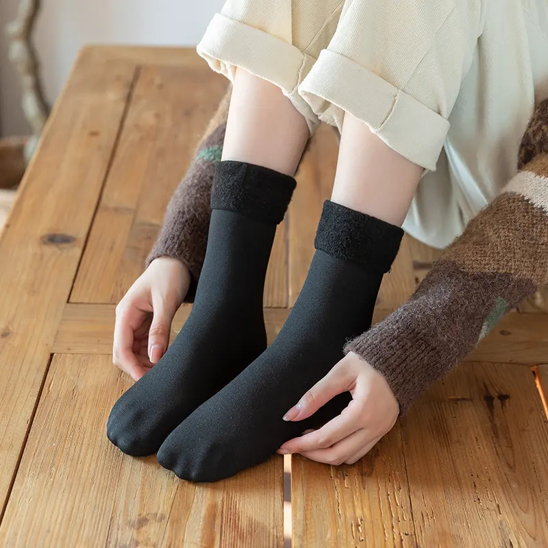 Großhandel Custom Winter Warmer Frauen Verdicken Thermal Wolle Kaschmir Schnees ocken Stiefel Bodens ocken