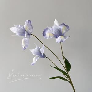 Ramo de Flores de Iris Artificiales de Seda, Alta Simulación, Decoraciones para Bodas, Reutilizables, Decoración para el Hogar - Product Image 1