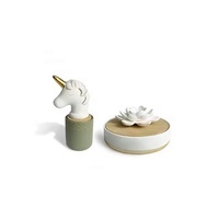 Diffuseur de roseaux à fleurs en céramique écologique personnalisé Forme de bouteille Parfum de maison Désodorisant en porcelaine Roseau parfumé