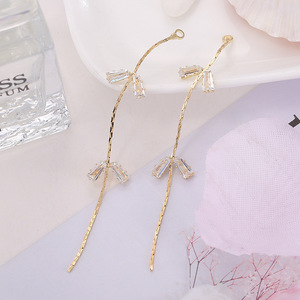Boucles d'oreilles serties de zircons et diamants, avec pompons, pour femmes, bijoux de tous les jours, broches, fils d'oreille faits main, vente en gros d'usine - Product Image 4