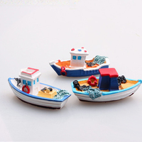Modèle de bateau de pêche miniature en résine méditerranéenne exquise, bleu et blanc, ornement de bateau nautique, micro-paysage, décoration d'aquarium, décoration de la maison
