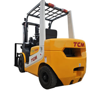 Chariot élévateur diesel TCM d'occasion 3 tonnes Moteur japonais Nissan pour entrepôt portuaire - Product Image 1