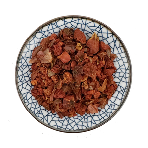 Fruits de gardénia rouges authentiques de qualité supérieure pour les soins de santé, la transformation des boissons et l'usage quotidien - Product Image 1