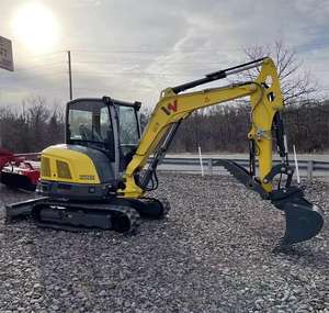 Envío Gratis: Mini Excavadora Wacker Neuson ET20 con Capacidad de 8 Toneladas y Cabina, para Construcción y Paisajismo, en Venta - Product Image 1