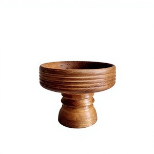 Tazón de madera hecho a mano con pedestal, diseño minimalista para servir alimentos, vajilla ecológica. - Product Image 1