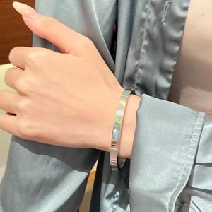 2026 Fashion Jewelry 18K Gold Plated Stainless Steel Simple Plain Love <b>Bangles</b> Wholesale Couple Bracelet for Women <b>Men</b> - Product Image 4