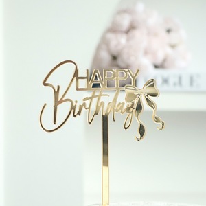 ท็อปเปอร์เค้กอะคริลิค รูปโบว์เจ้าหญิงสีทอง ประดับด้วยน้ำผึ้งและลูกอมหวานๆ สำหรับงานฉลองวันเกิด - Product Image 5