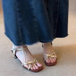 Sandalias francesas populares 2026 con tacón grueso, suaves y cómodas, fáciles de poner, para mujer, para uso en exteriores en verano. - Product Image 1