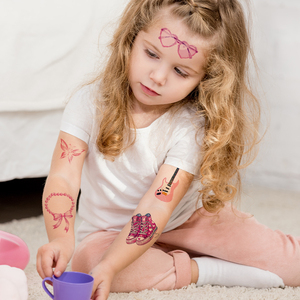 18 nuovi disegni di rosa ragazza festa temporanea del tatuaggio adesivi impermeabili disegno dei <span class=keywords><strong>cartoni</strong></span> <span class=keywords><strong>animati</strong></span> per bambini - Product Image 1