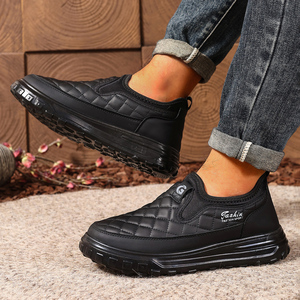 Bottes de neige en laine d'hiver avec polaire ajoutée et chaussures épaissies pour papa, chaussures en coton antidérapantes pour hommes - Product Image 3