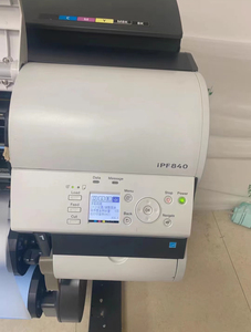 Impresora de inyección de tinta usada IPF840 B0 de 44'' (1118 mm) para corte y impresión - Product Image 6
