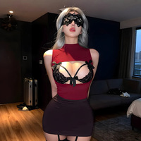 Ensemble de lingerie sexy en dentelle et satin tissé ODM, moulant, avec jupe et chemise de nuit pour femme, idéal pour les soirées en boîte de nuit
