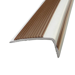 Protezione per gradini in gomma PVC a forma di L protezione per bordi antiscivolo gradini per scale in vinile antiscivolo - Product Image 2