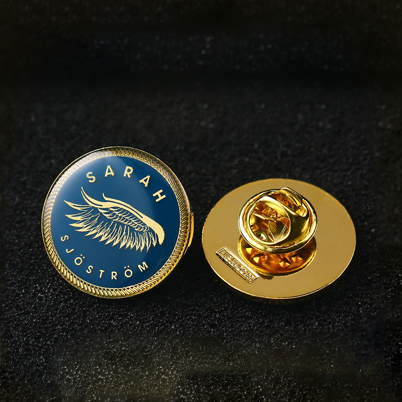 Processo di Applicazione degli Adesivi