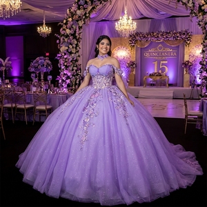 Robe de bal Quinceañera Jancember Dy6947 lavande avec appliques florales 3D, décolleté cœur, épaules dénudées, corset à collier ras-du-cou et jupe en tulle - Product Image 1