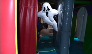 Casa embrujada inflable de Halloween inflables de Halloween volar casa embrujada para la venta - Product Image 6