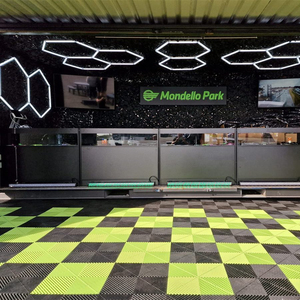 कस्टमाइज्ड कार्शॉप हेक्सागोन का विवरण ऑटो केयर गैरेज के लिए लाइट शोरूम हेक्स लाइटिंग - Product Image 2