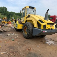 Compacteur vibrant à tambour unique BOMAG BW219DH-4 d'occasion, peinture d'origine, 19 tonnes, pour la construction routière