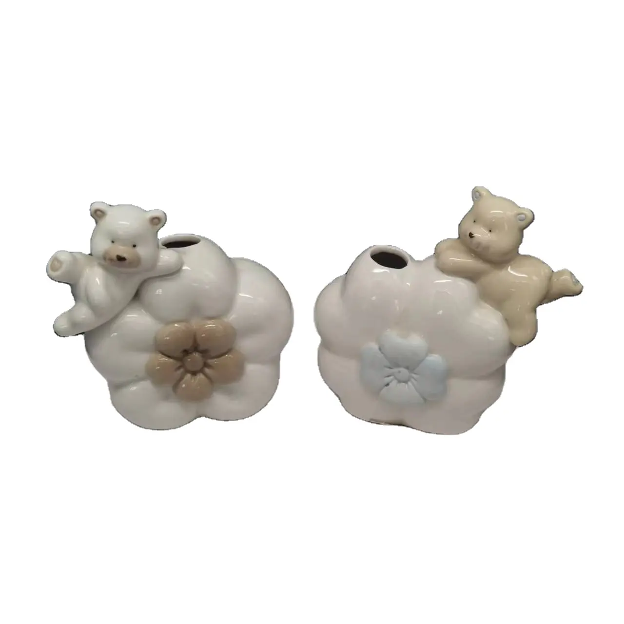 ceramic bear with cloud folk handmade OEM customized Europe art animal style