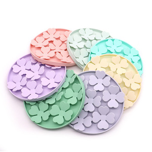 Custom Macaroon Colors Flowers Round Non-slip Silicone <strong>Pet</strong> Lick Mat <strong>Durable</strong> Dog Slow Feeder <strong>Bowl</strong> Food Mat Pad with Suction Cups - Product Image 1