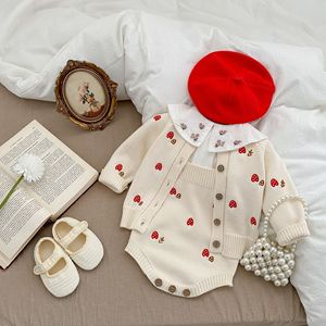 <strong>Baby</strong> Girl Autumn <strong>Winter</strong> 100% Cotton Fashion Sweater Knitted Cardigan Short <strong>Clothes</strong> with Foreign Style - Product Image 1