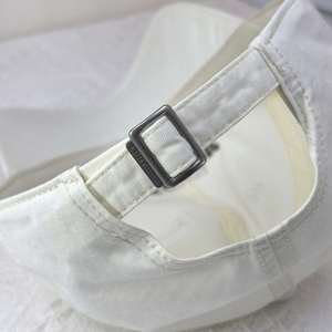 หมวกเบสบอลแบบนิ่มสีอ่อนปักลายตัวอักษรแบบสามมิติรุ่นใหม่ปี 2025 เป็นหมวกเบสบอลอเนกประสงค์และลำลอง - Product Image 6