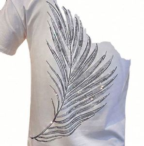 เสื้อยืดคอกลมแบบคลาสสิก OEM ผ้าเรียบมันวาว พิมพ์ลายด้วยความร้อน เป็นมิตรกับสิ่งแวดล้อม สำหรับผู้ชาย - Product Image 3